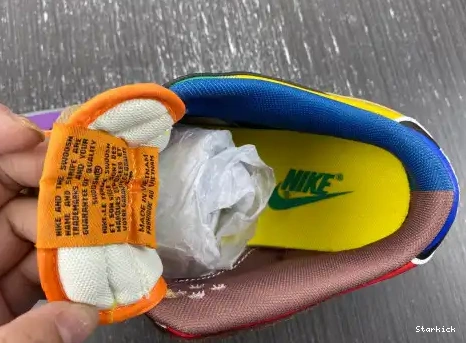 SB DH0952-100  Dunk  Mario Nike Low 0608